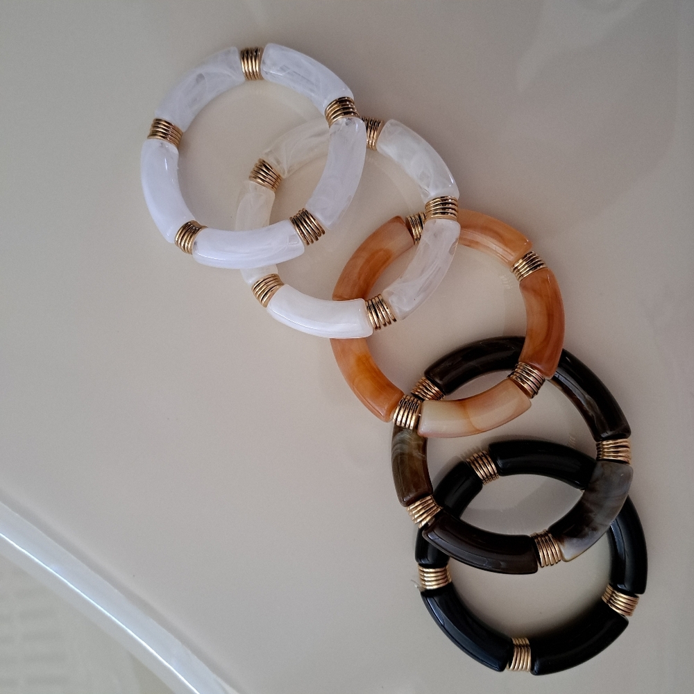 Set of 5 Gorgeous Bangle Bracelets